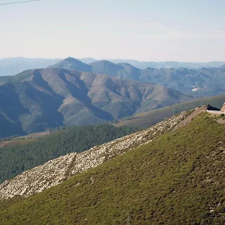 Casa Do Vale De Casa de Férias *