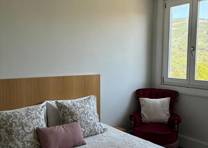 Casa Do Vale De Ferienhaus