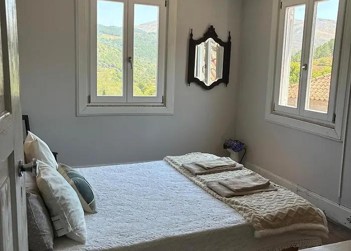 Casa Do Vale De Ferienhaus